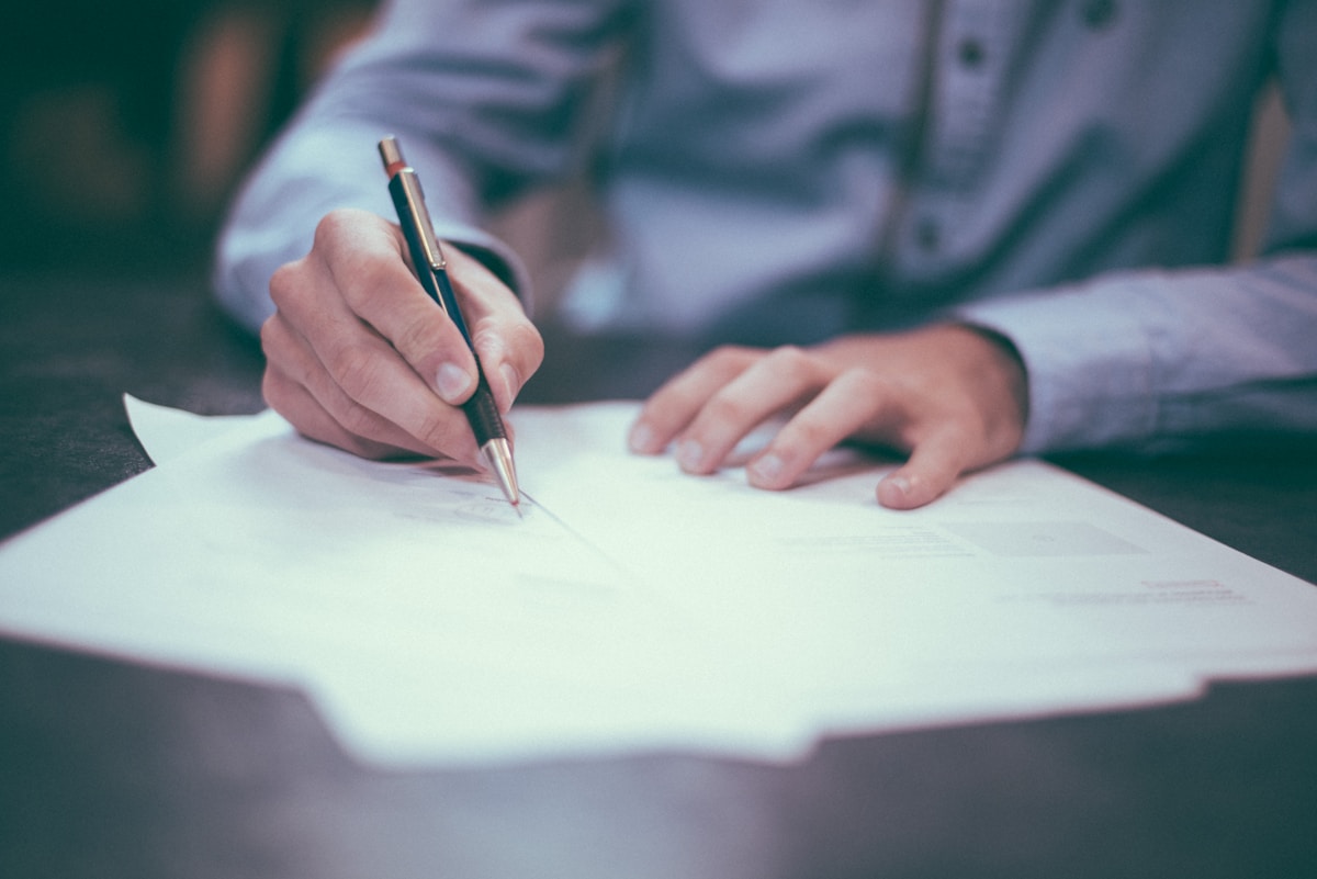 Contract signing and documents for Italian property purchase